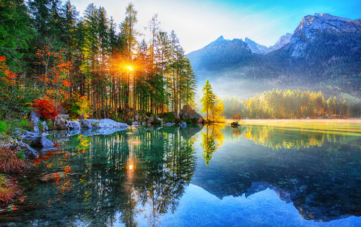 Fantastischer Herbstsonnenuntergang am Hintersee