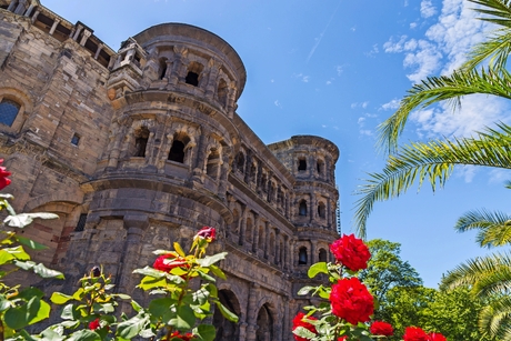 Porta Nigra: das schwarze Stadttor von Trier